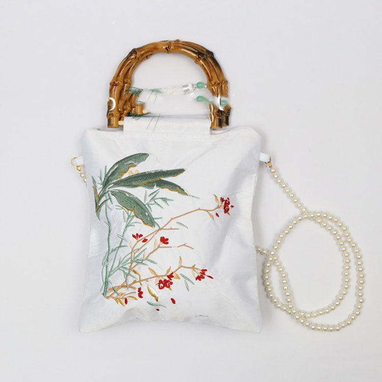 Antik saten çantalar nasıl korunur?